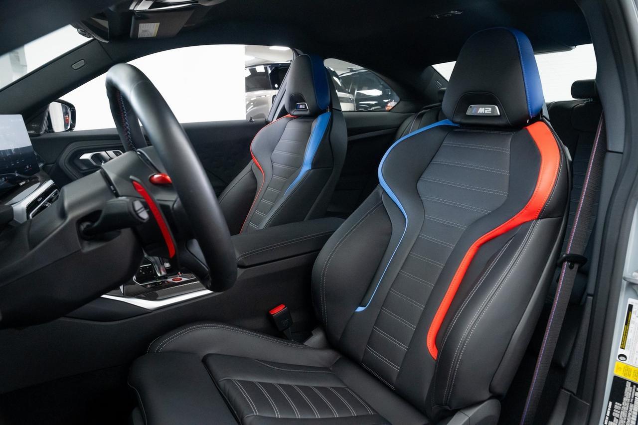 2023 BMW M2 Base Heated Seats M Carbon Roof Lighting Package Portland OR