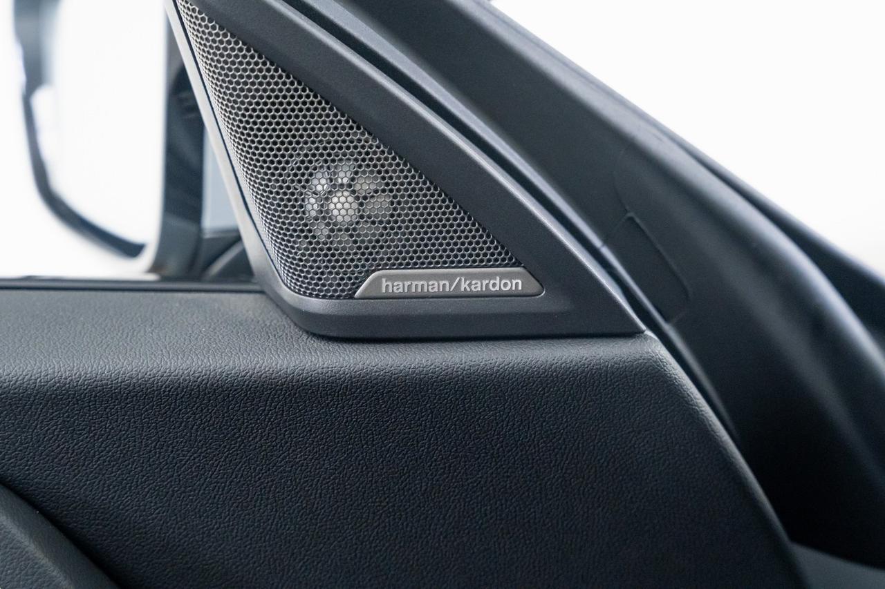 2023 BMW M2 Base Heated Seats M Carbon Roof Lighting Package Portland OR