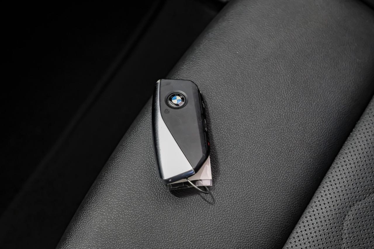 2023 BMW X1 xDrive28i AWD BLIND SPOT ASSIST LANE DEPARTURE WARNING NAVIGATION PANORMA LEATHER HEATED SEATS Carrollton TX