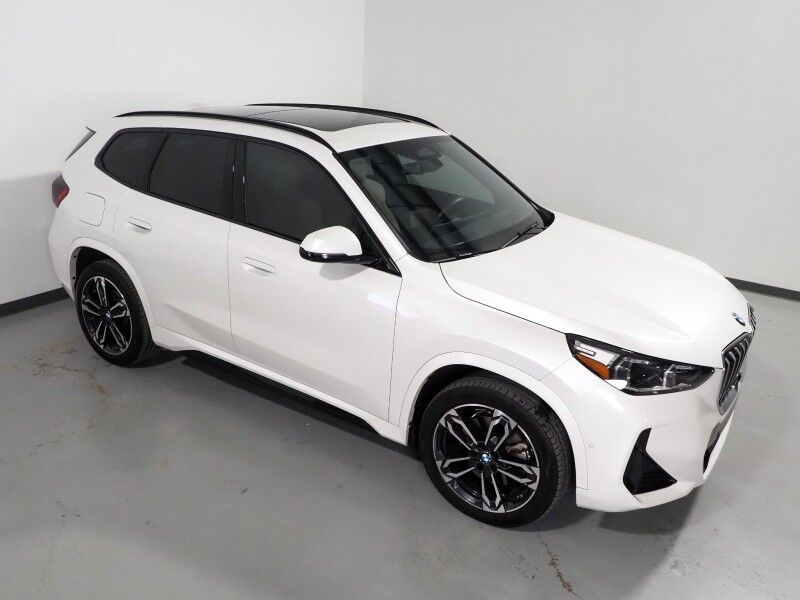 2023 BMW X1 xDrive28i AWD *M SPORT PKG, HEADS-UP DISPLAY, NAVIGATION, ADAPTIVE CRUISE, SAFETY ALERTS, 360 VIEW CAMERAS, PANORAMA MOONROOF, HEATED SEATS/STEERING, REMOTE START, HARMAN/KARDON, WIRELESS CHARGING Round Rock TX