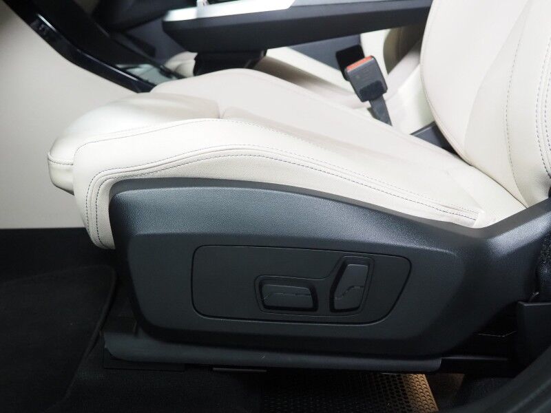 2023 BMW X1 xDrive28i AWD *M SPORT PKG, HEADS-UP DISPLAY, NAVIGATION, ADAPTIVE CRUISE, SAFETY ALERTS, 360 VIEW CAMERAS, PANORAMA MOONROOF, HEATED SEATS/STEERING, REMOTE START, HARMAN/KARDON, WIRELESS CHARGING Round Rock TX