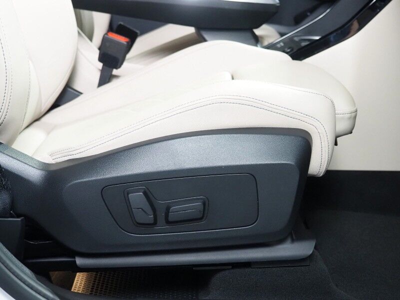 2023 BMW X1 xDrive28i AWD *M SPORT PKG, HEADS-UP DISPLAY, NAVIGATION, ADAPTIVE CRUISE, SAFETY ALERTS, 360 VIEW CAMERAS, PANORAMA MOONROOF, HEATED SEATS/STEERING, REMOTE START, HARMAN/KARDON, WIRELESS CHARGING Round Rock TX