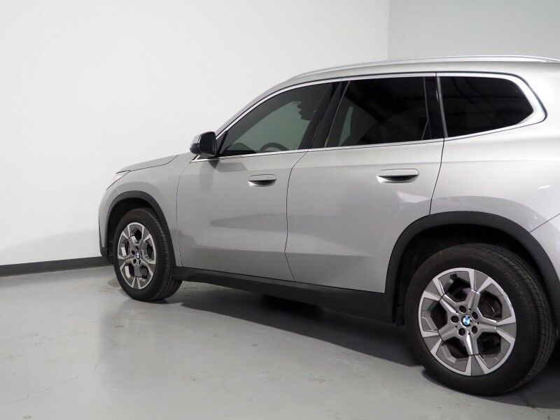 2023 BMW X1 xDrive28i AWD *NAVIGATION, SAFETY ALERTS, BACKUP-CAMERA, PANORAMA MOONROOF, COMFORT ACCESS, POWER LIFTGATE, WIRELESS CHARGING, ANDROID & APPLE Round Rock TX