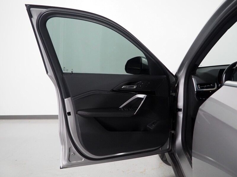2023 BMW X1 xDrive28i AWD *NAVIGATION, SAFETY ALERTS, BACKUP-CAMERA, PANORAMA MOONROOF, COMFORT ACCESS, POWER LIFTGATE, WIRELESS CHARGING, ANDROID & APPLE Round Rock TX