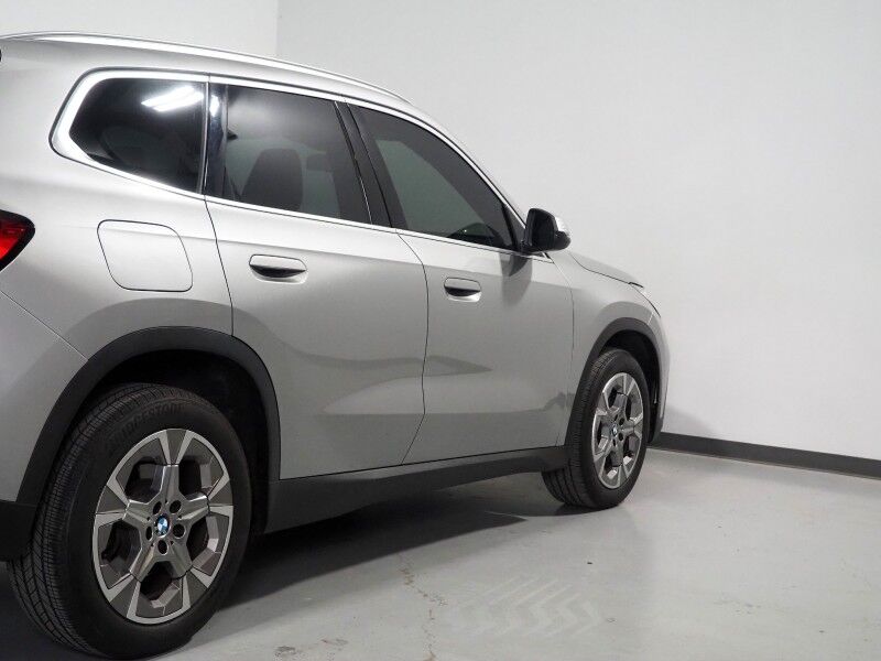 2023 BMW X1 xDrive28i AWD *NAVIGATION, SAFETY ALERTS, BACKUP-CAMERA, PANORAMA MOONROOF, COMFORT ACCESS, POWER LIFTGATE, WIRELESS CHARGING, ANDROID & APPLE Round Rock TX