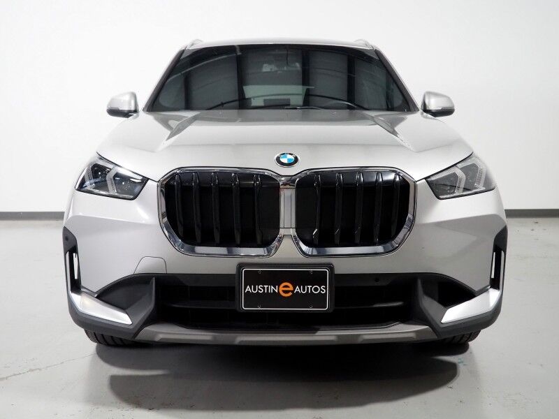 2023 BMW X1 xDrive28i AWD *NAVIGATION, SAFETY ALERTS, BACKUP-CAMERA, PANORAMA MOONROOF, COMFORT ACCESS, POWER LIFTGATE, WIRELESS CHARGING, ANDROID & APPLE Round Rock TX