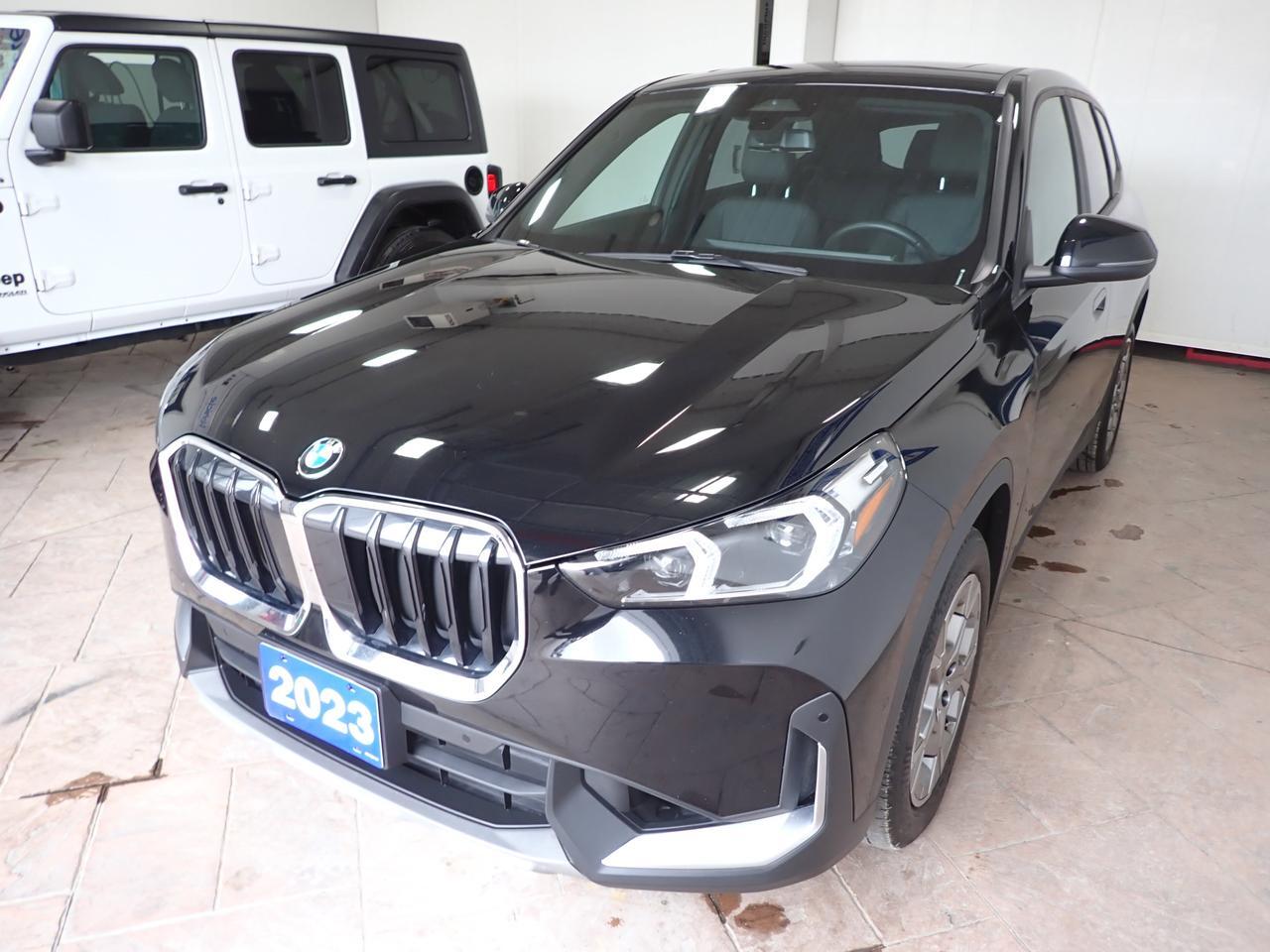 2023 BMW X1 xDrive28i SPORTS ACTIVITY 4WD LEATHER NAVI Listowel ON