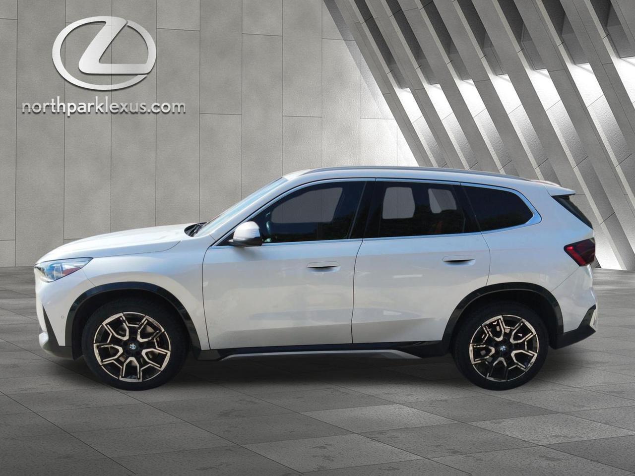 2023 BMW X1