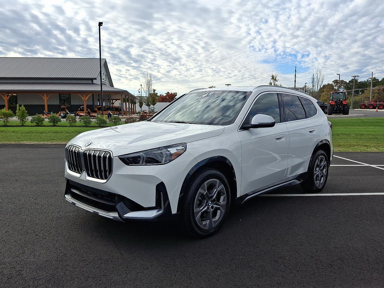2023 BMW X1 xDrive28i