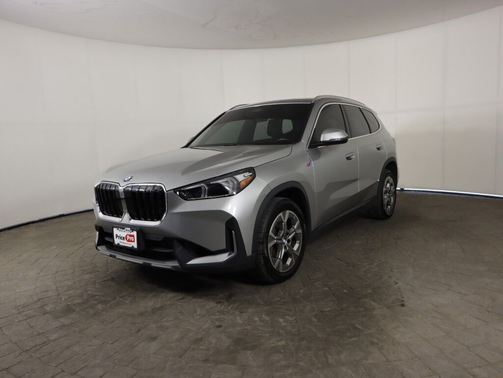 2023 BMW X1 xDrive28i w/Convenience/Panoramic Sunroof Maumee OH