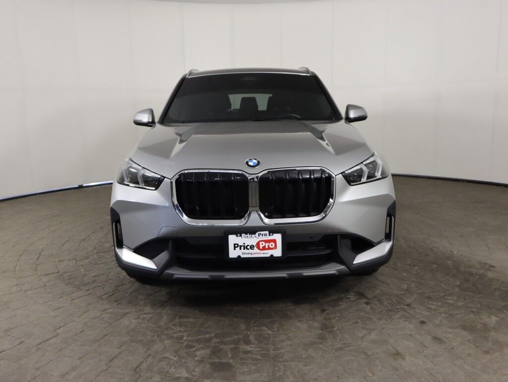 2023 BMW X1 xDrive28i w/Convenience/Panoramic Sunroof Maumee OH