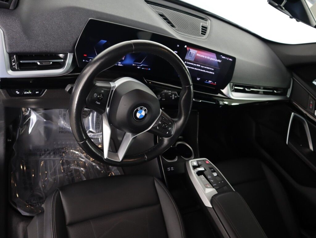 2023 BMW X1 xDrive28i w/Convenience/Panoramic Sunroof Maumee OH