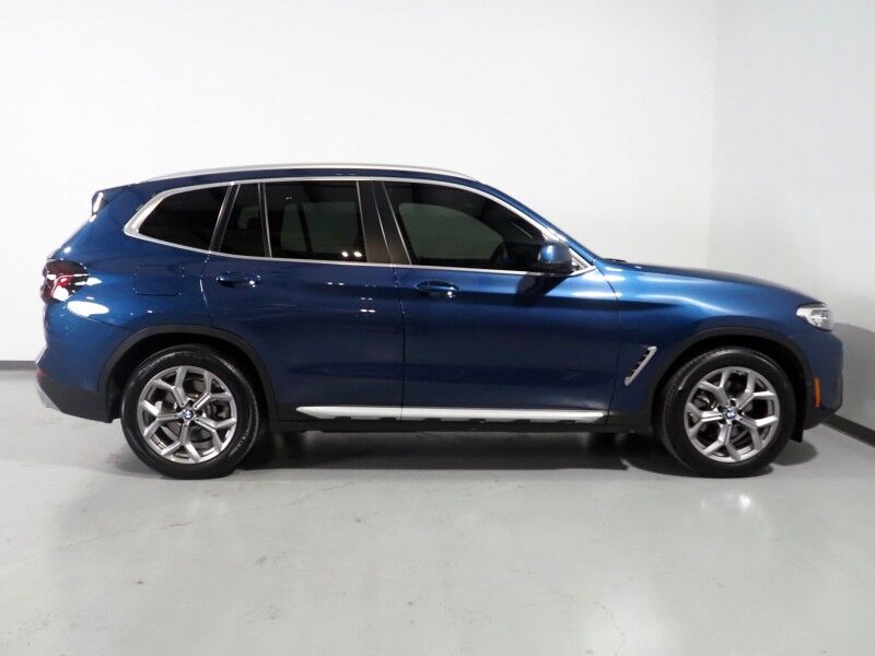 2023 BMW X3 sDrive30i *HEADS-UP DISPLAY, NAVIGATION, LIVE COCKPIT PRO, SAFETY ALERTS, 360 VIEW CAMERAS, COLOR TOUCHSCREEN, PANORAMA MOONROOF, HEATED SEATS/STEERING, COMFORT ACCESS, ANDROID & APPLE Round Rock TX