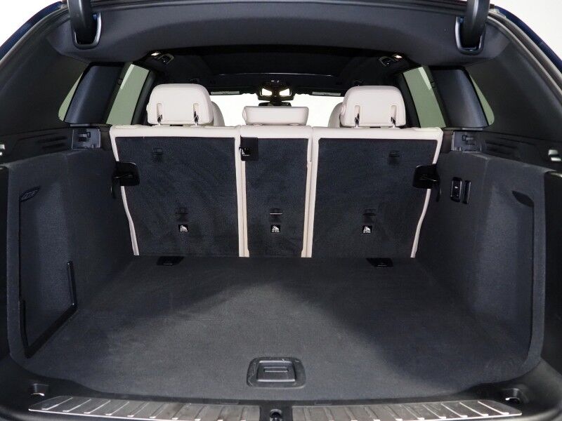 2023 BMW X3 sDrive30i *HEADS-UP DISPLAY, NAVIGATION, LIVE COCKPIT PRO, SAFETY ALERTS, 360 VIEW CAMERAS, COLOR TOUCHSCREEN, PANORAMA MOONROOF, HEATED SEATS/STEERING, COMFORT ACCESS, ANDROID & APPLE Round Rock TX