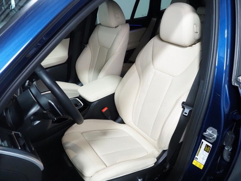 2023 BMW X3 sDrive30i *HEADS-UP DISPLAY, NAVIGATION, LIVE COCKPIT PRO, SAFETY ALERTS, 360 VIEW CAMERAS, COLOR TOUCHSCREEN, PANORAMA MOONROOF, HEATED SEATS/STEERING, COMFORT ACCESS, ANDROID & APPLE Round Rock TX