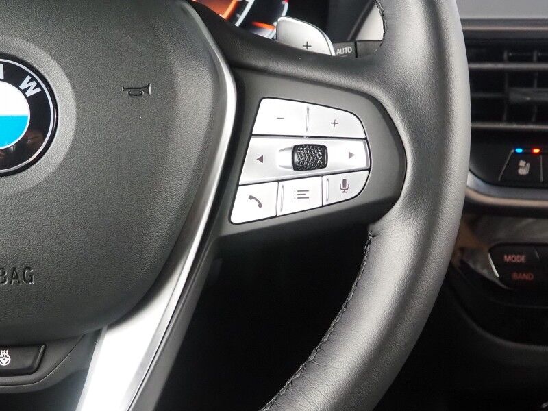 2023 BMW X3 sDrive30i *HEADS-UP DISPLAY, NAVIGATION, LIVE COCKPIT PRO, SAFETY ALERTS, 360 VIEW CAMERAS, COLOR TOUCHSCREEN, PANORAMA MOONROOF, LEATHER, HEATED SEATS/STEERING, COMFORT ACCESS, REMOTE START, ANDROID & APPLE Round Rock TX