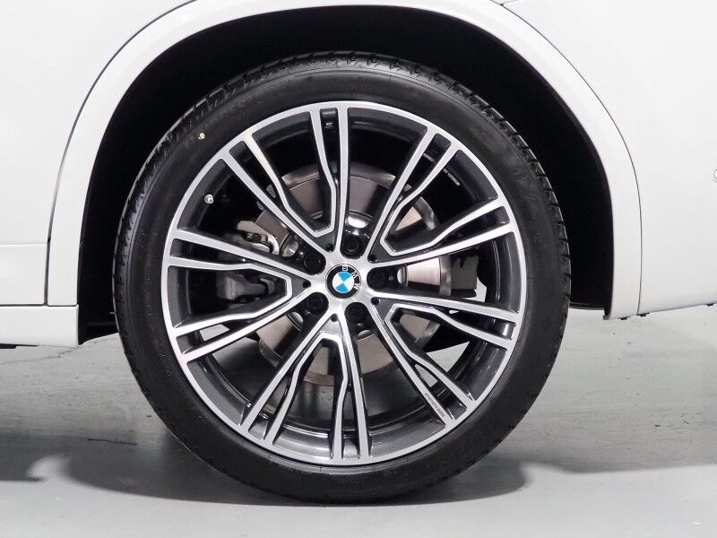 2023 BMW X3 sDrive30i *M SPORT PKG, HEADS-UP DISPLAY, NAVIGATION, LIVE COCKPIT PRO, SAFETY ALERTS, 360 VIEW CAMERAS, PANORAMA MOONROOF, VERNASCA LEATHER, HEATED SEATS/STEERING, REMOTE START, HARMAN/KARDON, WIRELESS CHARGING Round Rock TX