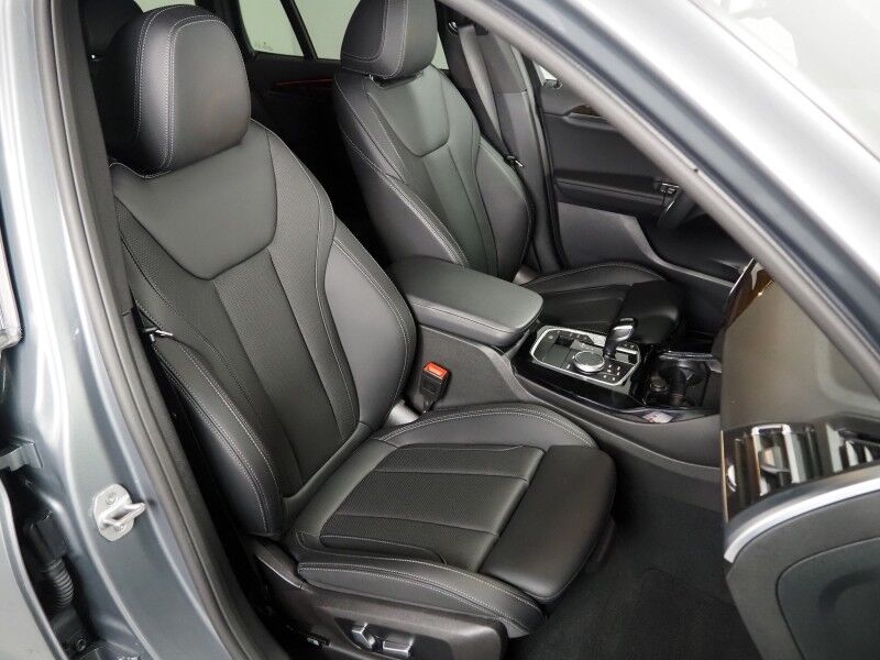 2023 BMW X3 sDrive30i *NAVIGATION, SAFETY ALERTS, 360 VIEW CAMERAS, COLOR TOUCHSCREEN, PANORAMA MOONROOF, HEATED SEATS, POWER LIFTGATE, COMFORT ACCESS, WIRELESS CHARGING, ANDROID & APPLE Round Rock TX