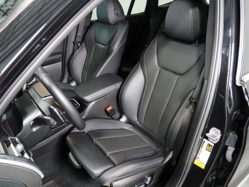 2023 BMW X3 sDrive30i *NAVIGATION, SAFETY ALERTS, BACKUP-CAMERA, COLOR TOUCHSCREEN, PANORAMA MOONROOF, HEATED SEATS, POWER LIFTGATE, COMFORT ACCESS, LED HEADLIGHTS, ANDROID & APPLE Round Rock TX