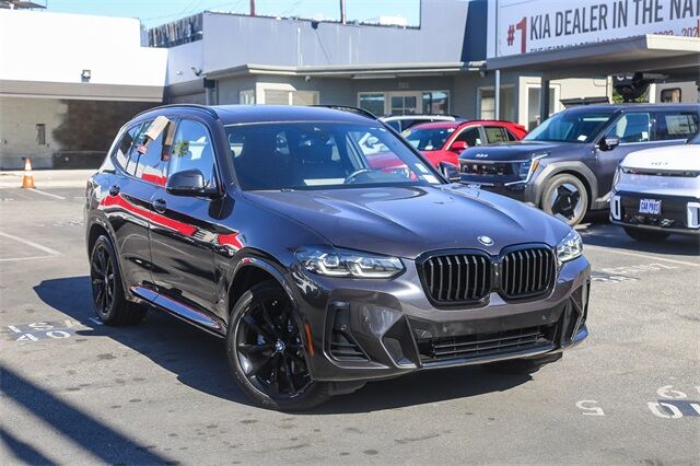 2023 BMW X3 sDrive30i