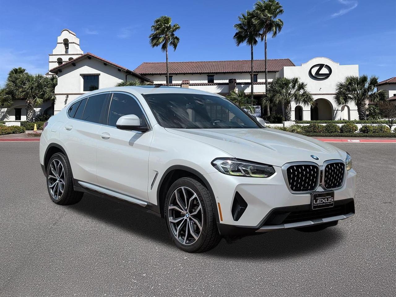 2023 BMW X4
