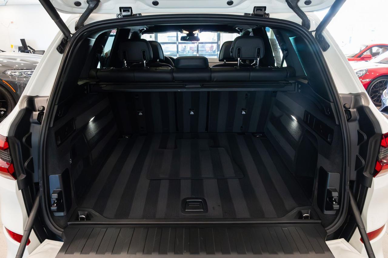 2023 BMW X5 M50i Gladstone OR