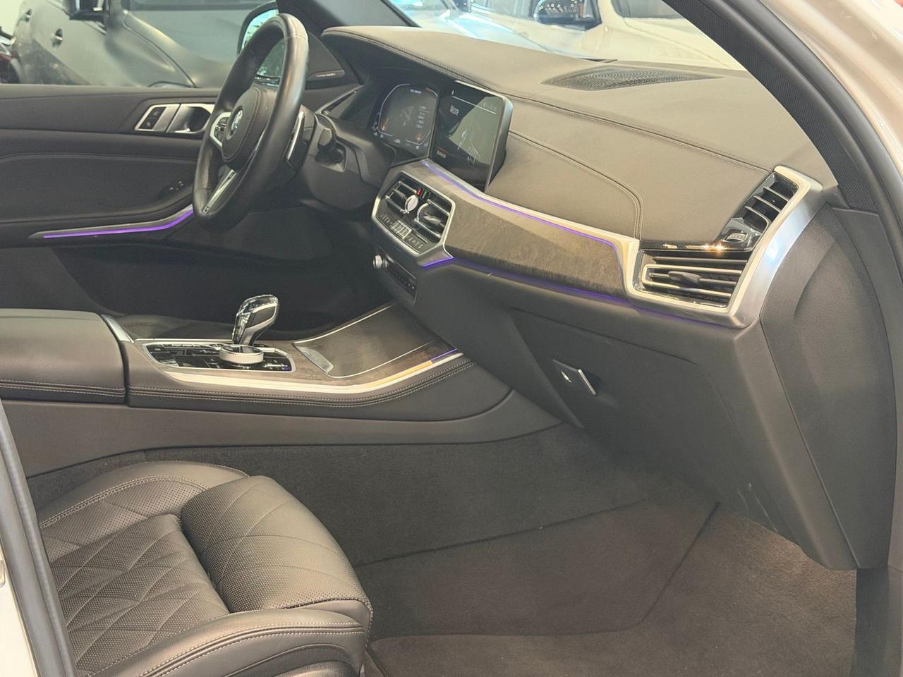 2023 BMW X5 M50i Gladstone OR