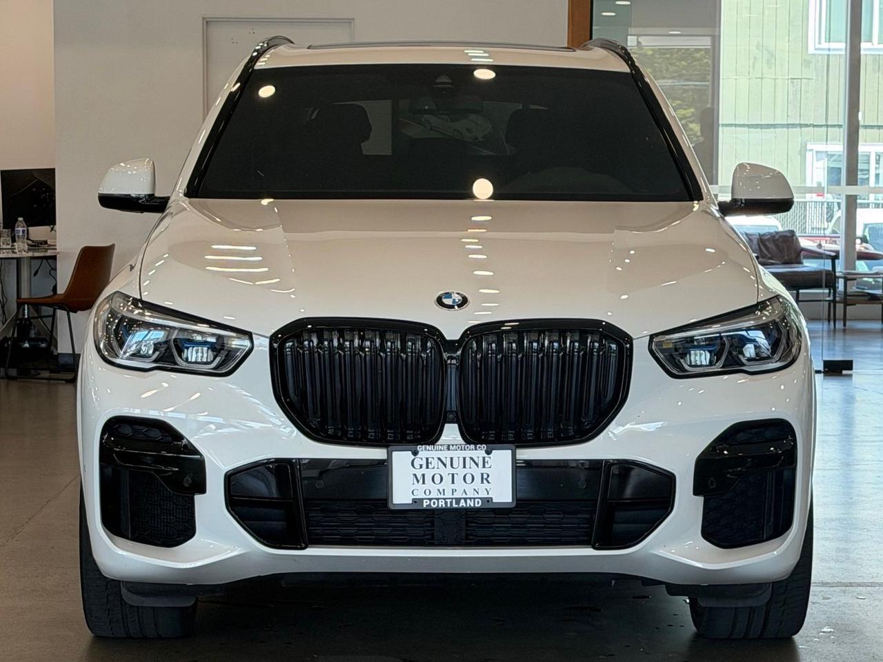 2023 BMW X5 M50i Gladstone OR