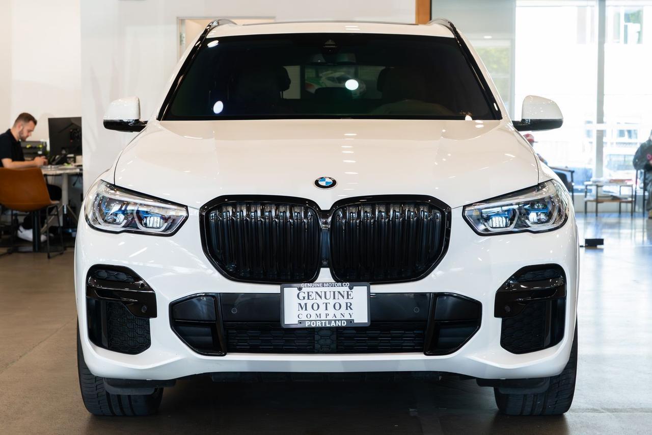 2023 BMW X5 M50i
