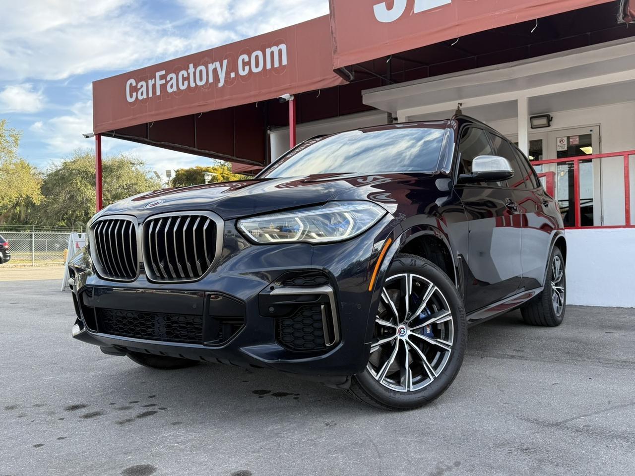 2023 BMW X5 M50i