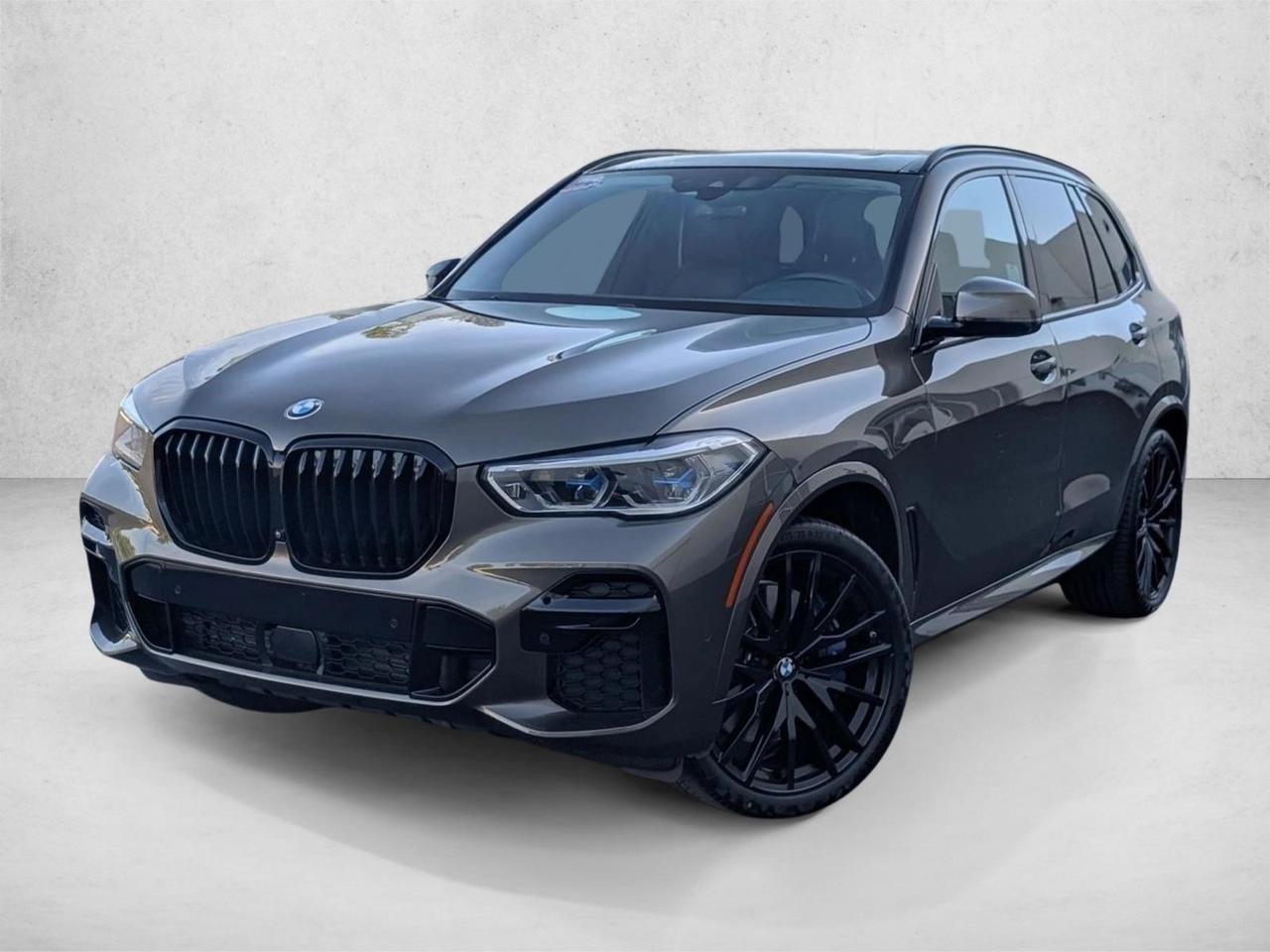 2023 BMW X5 M50i