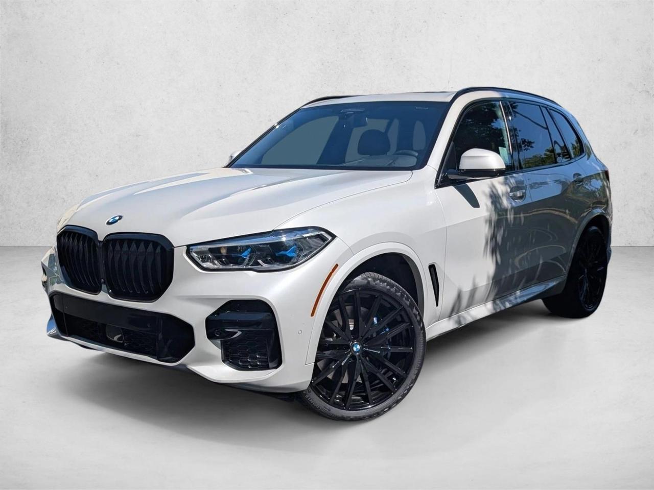 2023 BMW X5 M50i