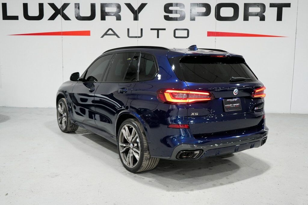 2023 BMW X5 M50i