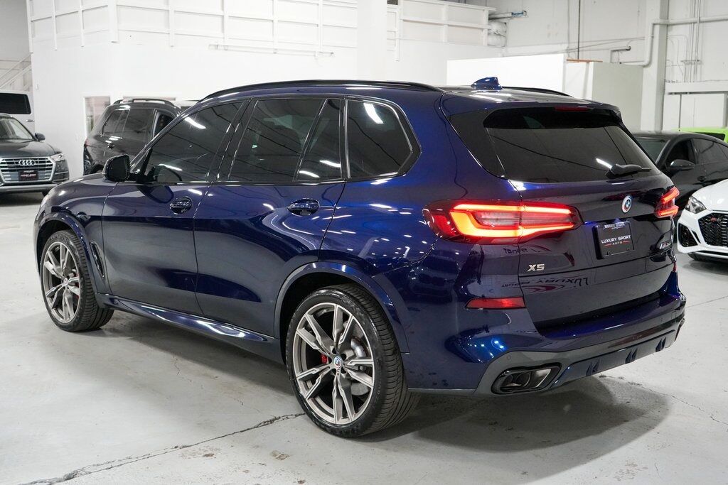 2023 BMW X5 M50i