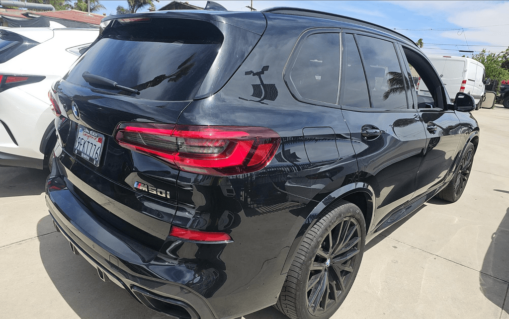 2023 BMW X5 M50i