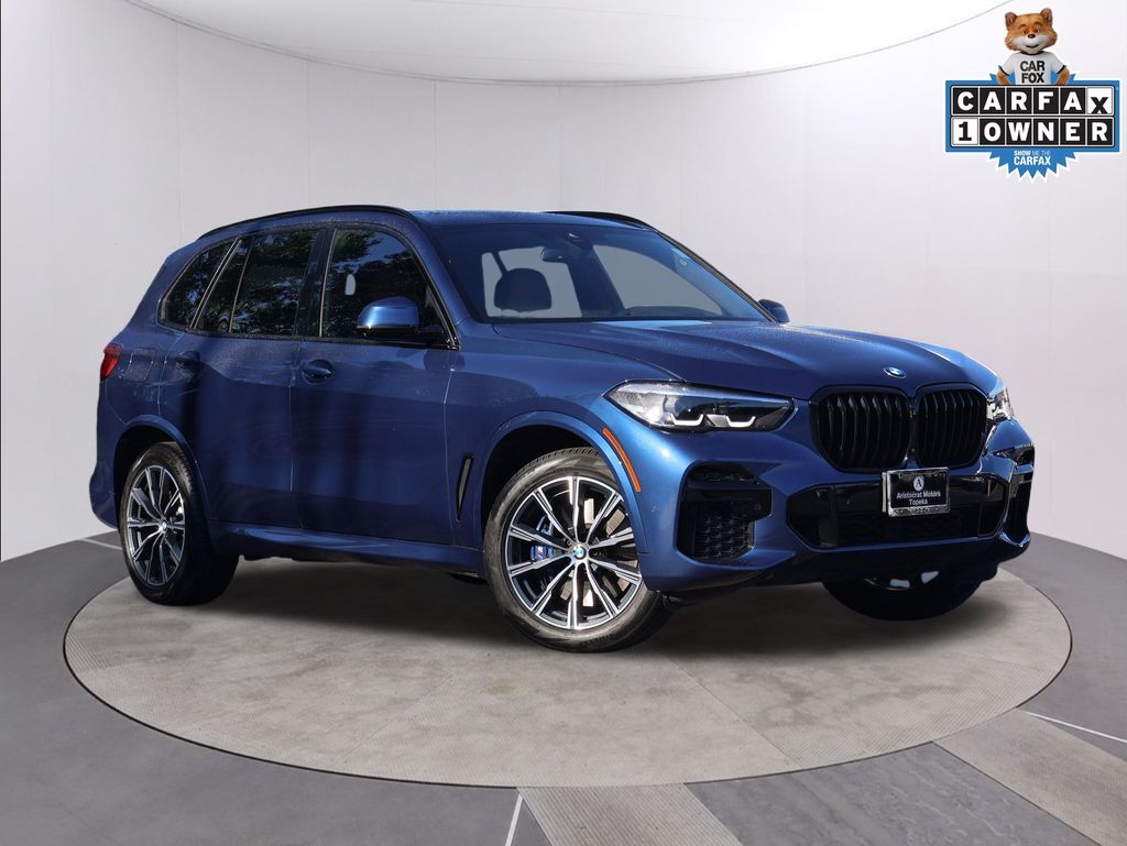 2023 BMW X5 M50i