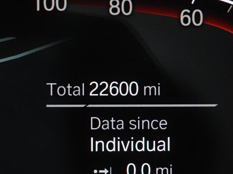 2023 BMW X5 sDrive40i *HEADS-UP DISPLAY, NAVIGATION, LIVE COCKPIT PRO, SAFETY ALERTS, 360 VIEW CAMERAS, PANORAMA MOONROOF, HEATED SEATS, POWER LIFTGATE, REMOTE START, COMFORT ACCESS, 21 INCH WHEELS, WIRELESS CHARGING, ANDROID & APPLE Round Rock TX
