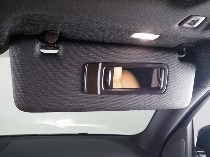 2023 BMW X5 sDrive40i *HEADS-UP DISPLAY, NAVIGATION, LIVE COCKPIT PRO, SAFETY ALERTS, PANORAMA MOONROOF, HEATED SEATS, POWER LIFTGATE, REMOTE START, COMFORT ACCESS, 21 INCH WHEELS, WIRELESS CHARGING, ANDROID & APPLE Round Rock TX