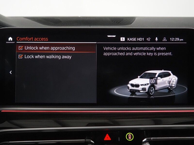 2023 BMW X5 sDrive40i *HEADS-UP DISPLAY, NAVIGATION, LIVE COCKPIT PRO, SAFETY ALERTS, PANORAMA MOONROOF, HEATED SEATS, POWER LIFTGATE, REMOTE START, COMFORT ACCESS, 21 INCH WHEELS, WIRELESS CHARGING, ANDROID & APPLE Round Rock TX