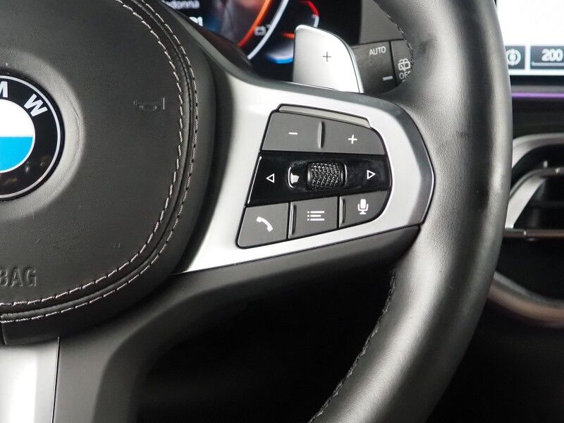 2023 BMW X5 sDrive40i *M SPORT, DRIVING ASSIST PRO, HEADS-UP DISPLAY, NAVIGATION, LIVE COCKPIT PRO, ADAPTIVE CRUISE, SAFETY ALERTS, 360 CAMERAS, PANO MOONROOF, HEATED SEATS, REMOTE START, 22 INCH WHEELS, WIRELESS CHARGING, ANDROID & APPLE Round Rock TX