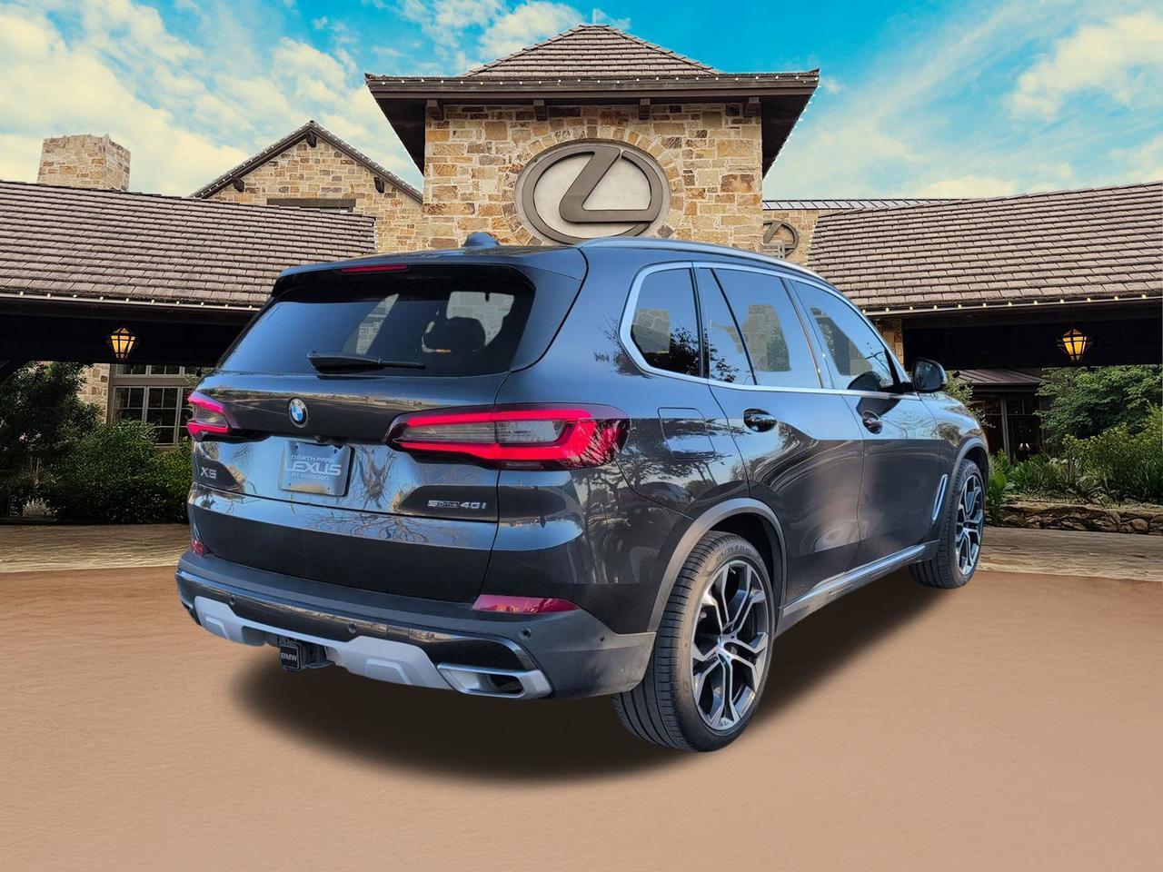 2023 BMW X5 sDrive40i