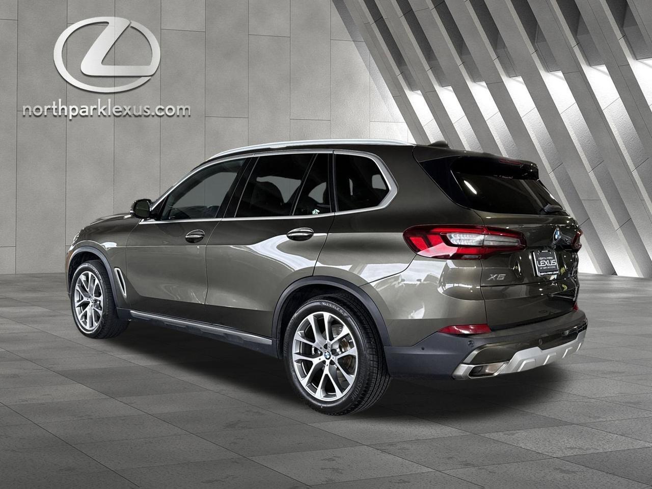 2023 BMW X5 sDrive40i