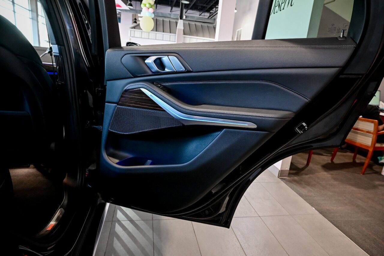 2023 BMW X5 xDrive40i, Wireless Charging, Parking Assist, Climate Comfort Pkg Springfield NJ