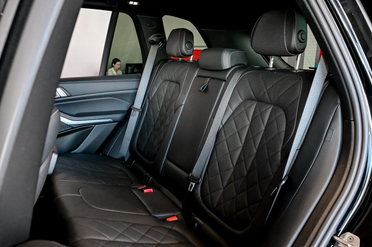 2023 BMW X5 xDrive40i, Wireless Charging, Parking Assist, Climate Comfort Pkg Springfield NJ