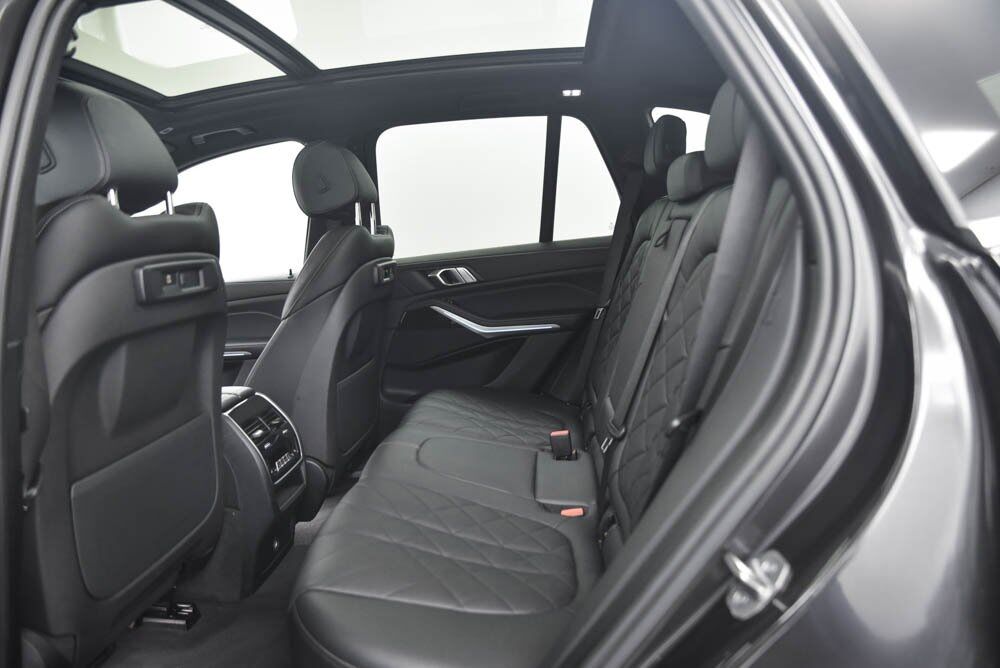 2023 BMW X5 xDrive45e Akron OH