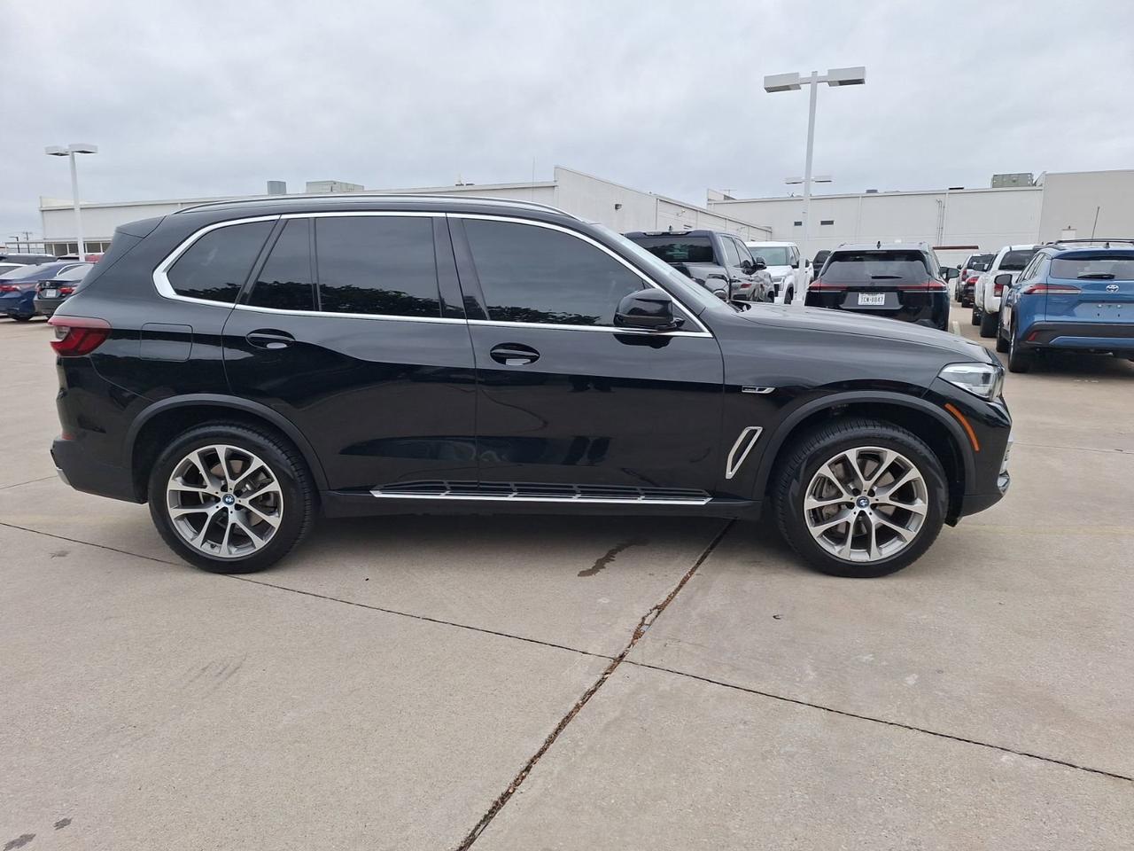 2023 BMW X5 xDrive45e Hurst TX