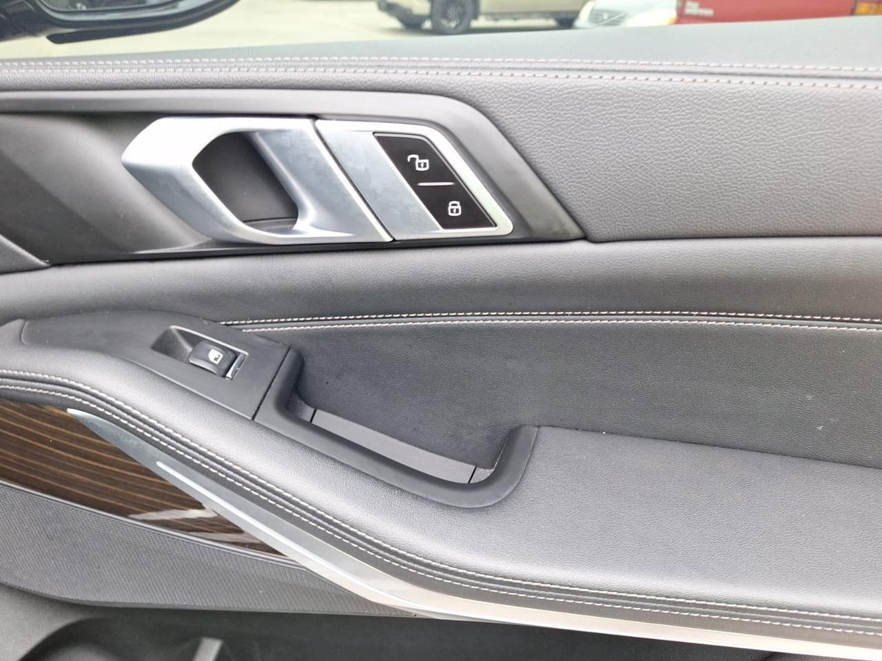 2023 BMW X5 xDrive45e Hurst TX