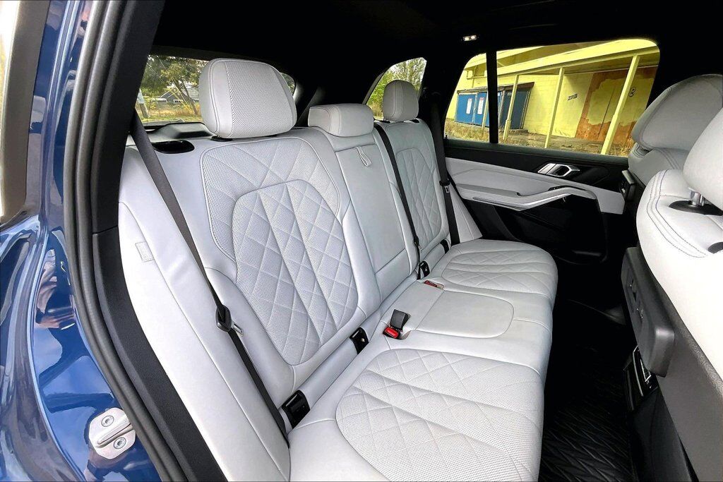2023 BMW X5 xDrive45e OR