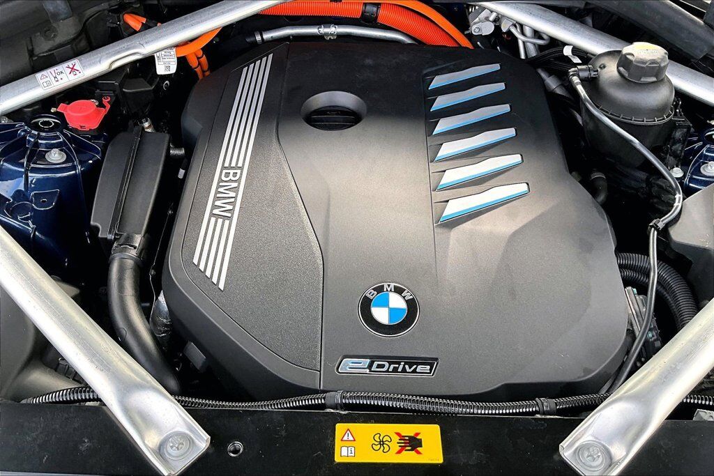 2023 BMW X5 xDrive45e OR