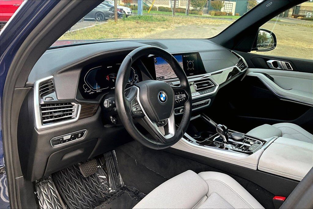 2023 BMW X5 xDrive45e OR